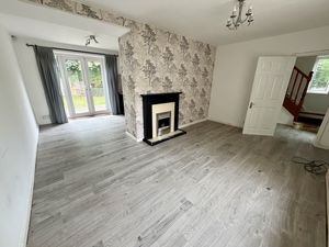 Lounge- click for photo gallery